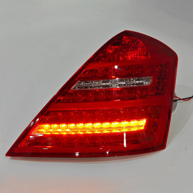 2007–2013 Mercedes Benz W221 S-Klasse LED-Rücklicht rechts 2218201464