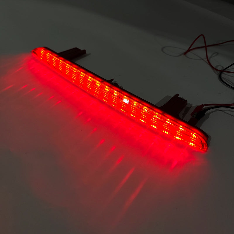 I den bakre tredje bromsljuset 4M0945097 för Audi Q7 2016-2024