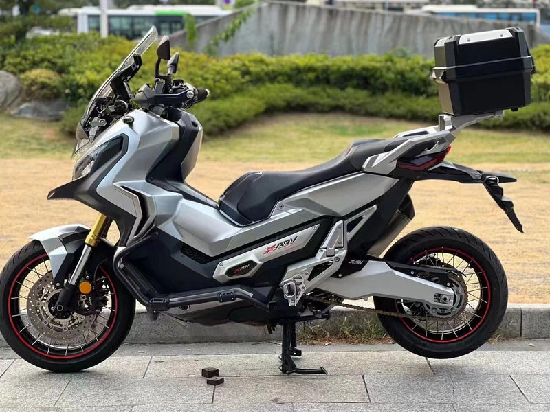 2017-2020 Honda X-ADV 750 X ADV 750 insprutningsskyddssatskropp