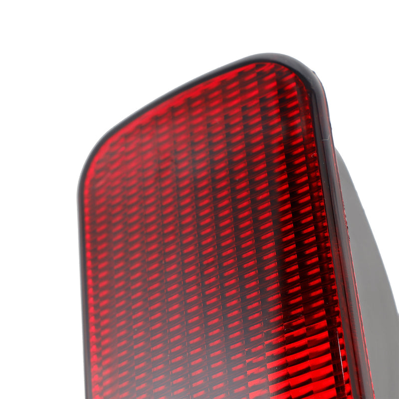 2003-2004 Land Rover Discovery 2 Linke hintere Stoßstangenleuchte Rückfahrscheinwerfer