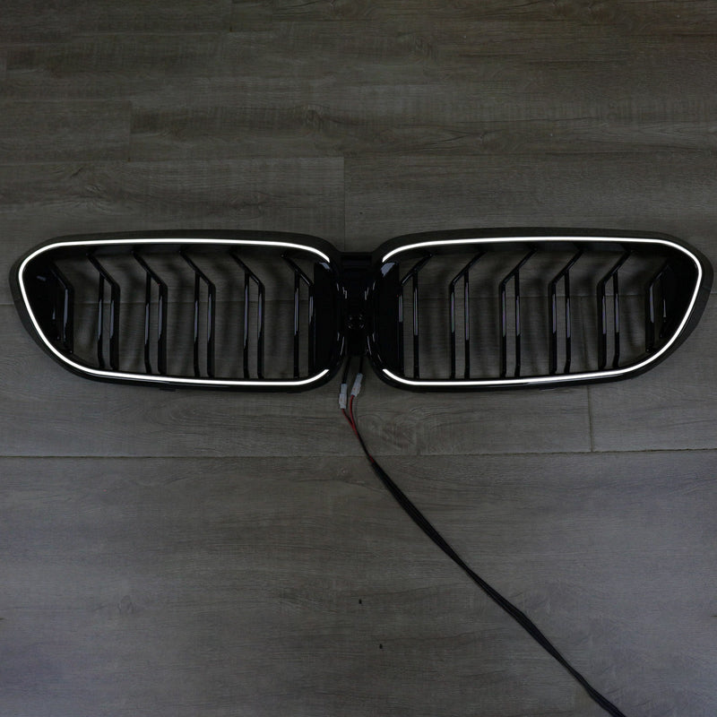 2017–2020 BMW 5 -sarja G30 G31 Doublellame Front Munuaisten säleikkö, kiiltävä musta