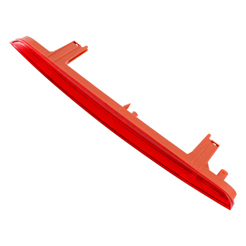 I den bakre tredje bromsljuset 4M0945097 för Audi Q7 2016-2024