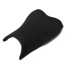 Suzuki GSX1300R (2022–2024) – Fahrersitz (Raider) und Soziussitz (weiß)