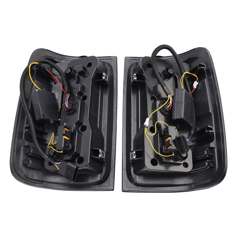 2008-2019 VW Amarok V6 LED Tylne światła LED z tyłu prawego i lewej, para zabarwiona