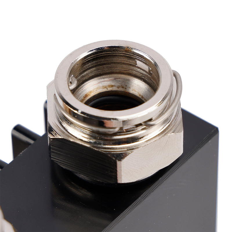 2013–18 rungon muoto 6,7 L Cummins Diesel Picket-Up-kuorma-autojen varusteiden jäähdyttimen termostaatin ohituspäivitys 68RFE-929