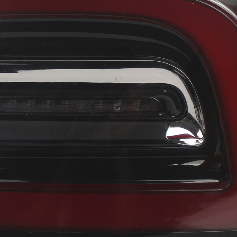 2017–2023 Tesla Model 3 prawe tylne światło LED na zewnątrz 1077398-00