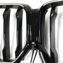 2020–2022 BMW X6 G06 M50I kameranreiällä, musta säleikkö etulattialle