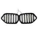 2023–2025 BMW X6 G06 M60I kameran reikällä, kaksoiskamelli etukerroksen säleikkö