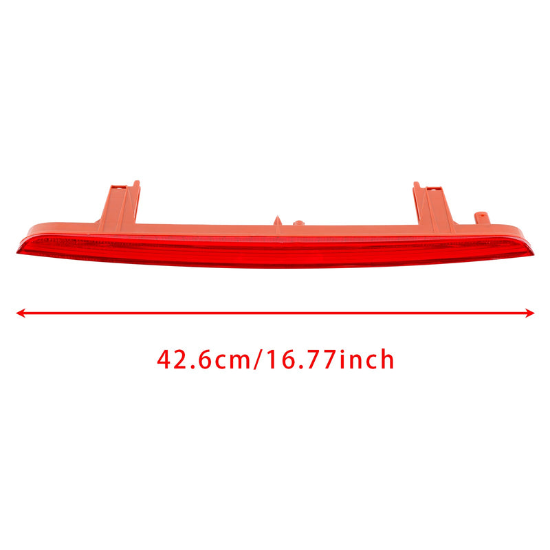 I den bakre tredje bromsljuset 4M0945097 för Audi Q7 2016-2024