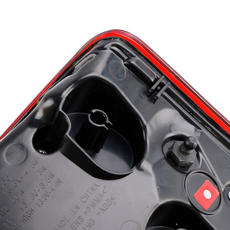 2015–2018 Audi A6 4G C7 bakljus på vänster 4G5945095E