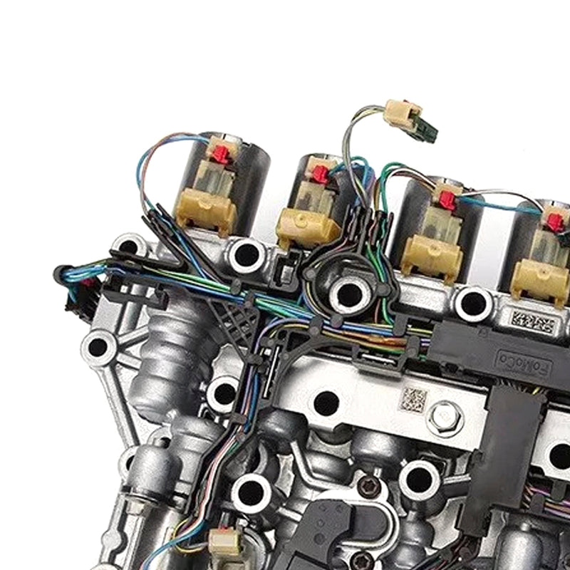 2022 Ford Escape Sel -pistorasian hybridiurheilulaki 4-Türer 8-Speed ​​Automaattivaihteistoventtiilin runko 8F24