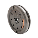 Kaksoismassavauhtipyörä VW Golf Passat Scirocco Jetta 2.0 Tdi DSG 03L105266DE