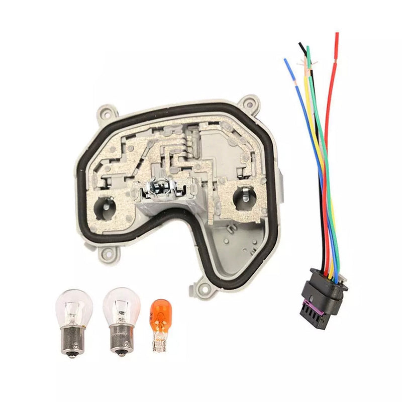 2015-2023 Jeep Renegade Rücklichthalterung hinten rechts und Steckerbirne 68270837AA