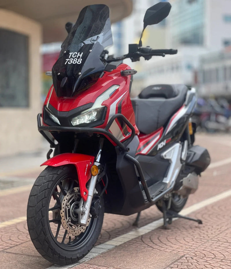 2018-2021 Honda ADV150 ADV 150 ruiskutussuojasarja runko muovi ABS