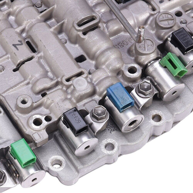 2007-2016 Landwind LX Toyota Sequoia 5,7L AB60E 89010 Vaihteistoventtiilin runko solenoideilla TB-681S