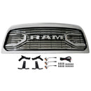 Dodge Ram 2500/3500 Laramie (Baujahre 2010–2018) mit LED-Beleuchtung und verchromtem Frontstoßstangengrill