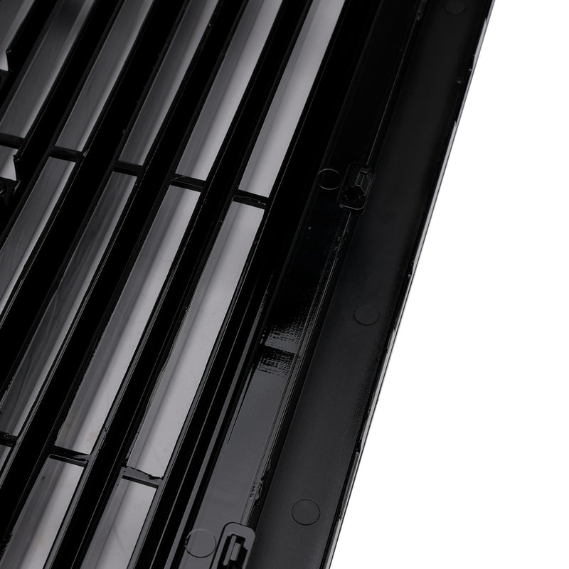 Dodge Ram 2500/3500 Laramie (Baujahre 2010–2018) mit schwarzem Frontstoßstangengrill und LED-Beleuchtung