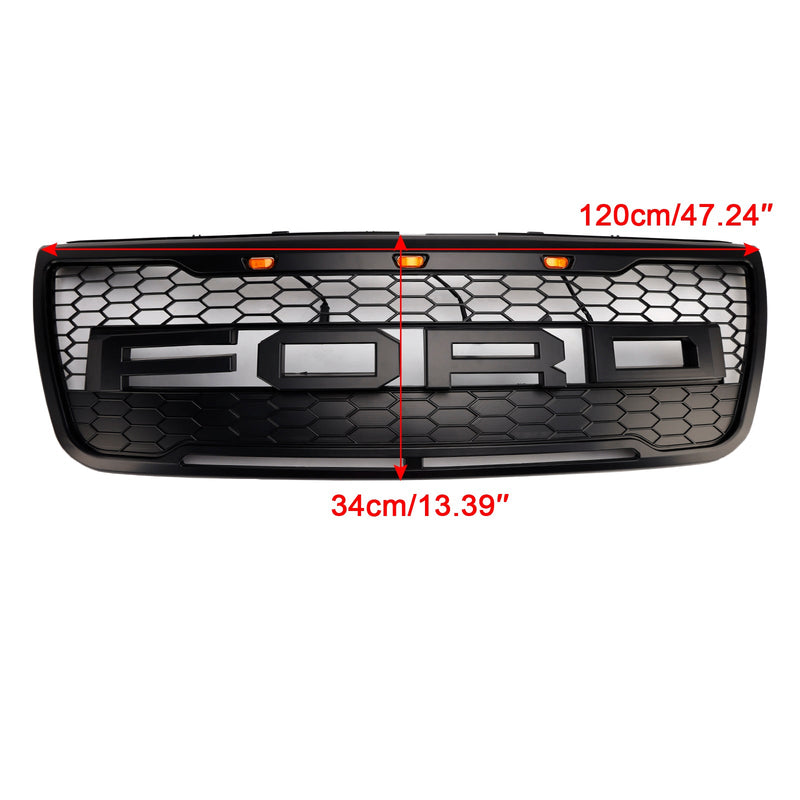 Ford Explorer (2012–2015) mit grauem Frontstoßstangengrill (oben)