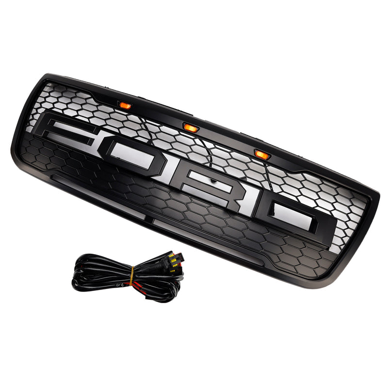 Ford Explorer (2012–2015) mit grauem Frontstoßstangengrill (oben)