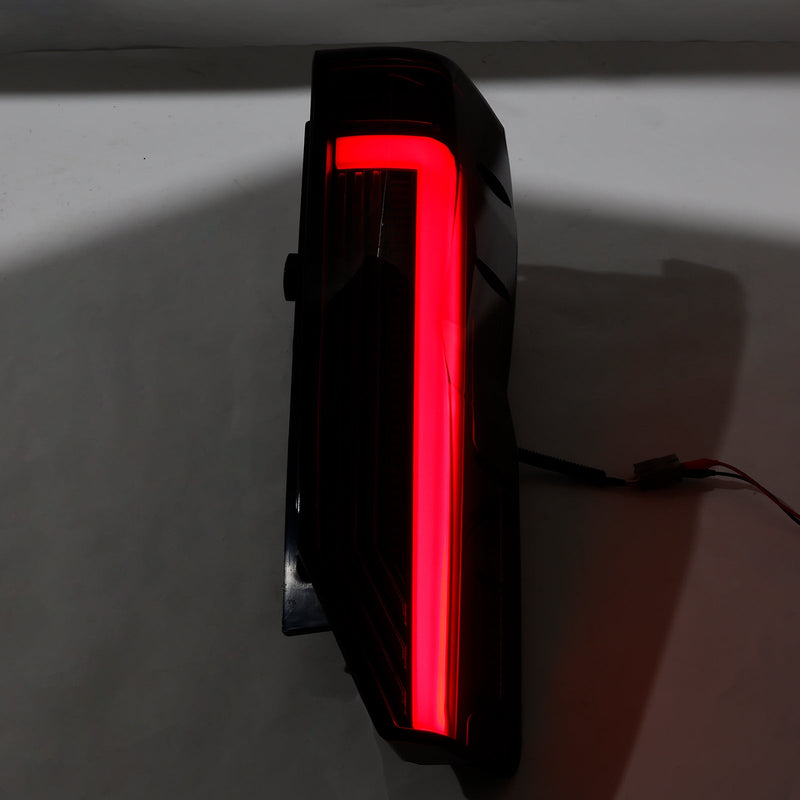 2019–2023 Toyota Hiace 6. H300 links + rechts LED-Rücklichtbaugruppe