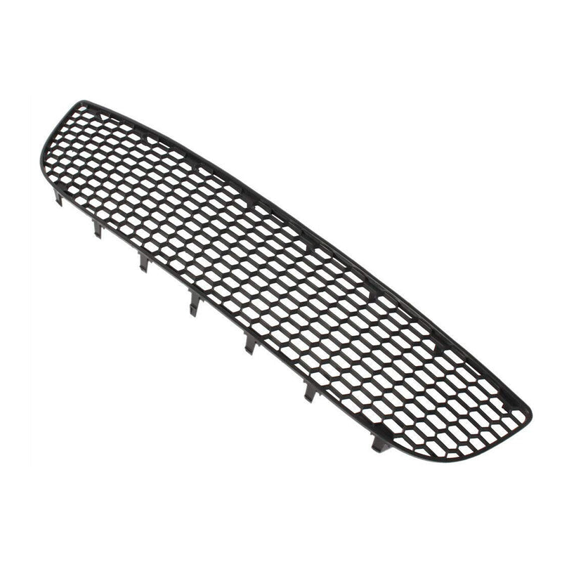 2006–2010 VW Beetle puskurin hunajakennon mesh -grillin edessä