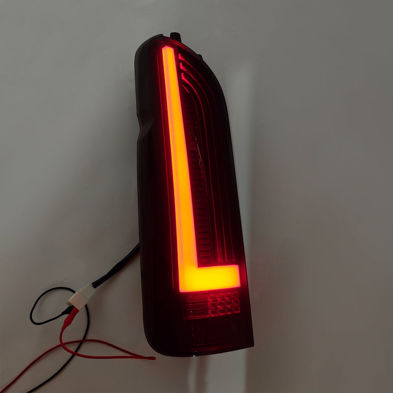 2005–2018 Toyota Hiace links + rechts LED-Rücklichtbaugruppe