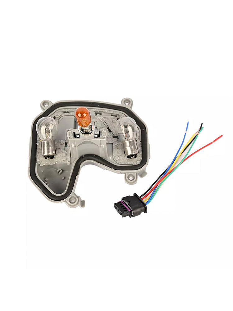 2015-2023 Jeep Renegade Rücklichthalterung hinten links und Steckerbirne 68270892AA