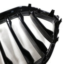 2023–2025 BMW X6 G06 M60I kamerareiällä, musta säleikkö etulattiapalkki