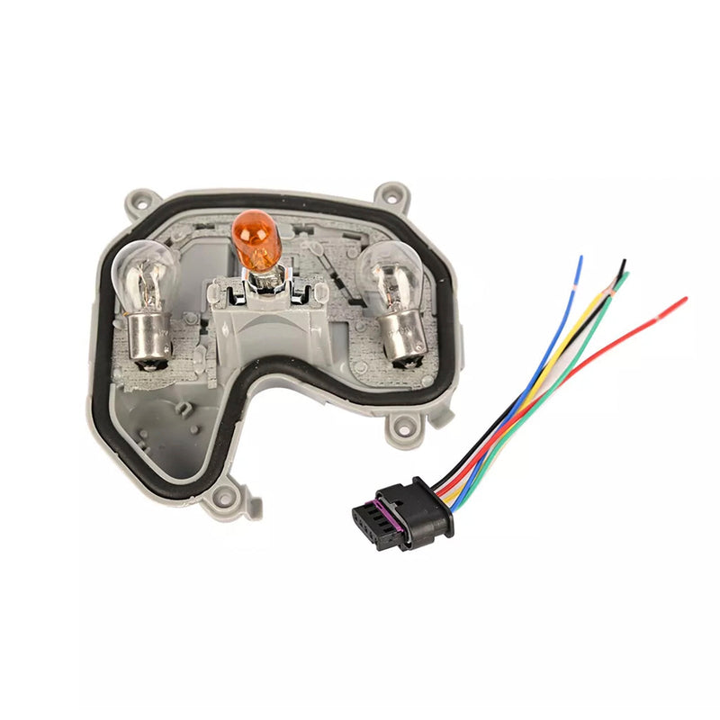 2015-2023 Jeep Renegade Rücklichthalterung hinten links und Steckerbirne 68270892AA