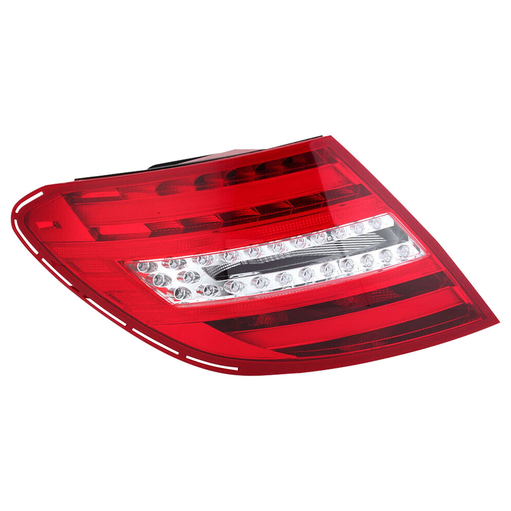 2011-2014 MERCEDES-BENZ W204 C250 C300 C350 C63 Rücklicht links 204906