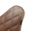 2023 Honda Cross Cub CC110 Substitua o copo do motorista frontal e traseiro em Braun