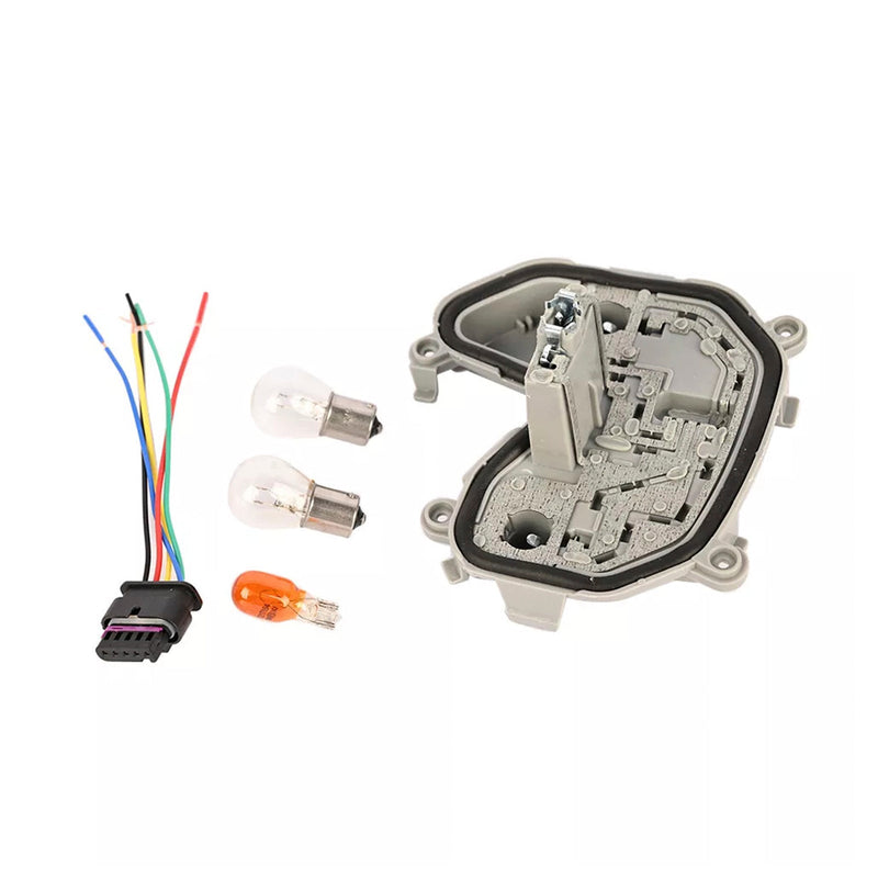 2015-2023 Jeep Renegade Rücklichthalterung hinten links und Steckerbirne 68270892AA