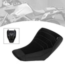 Suzuki V-Strom DL1050 (2023–2025): Fahrersitz (Raider), Soziussitz (Rot/Gelb)