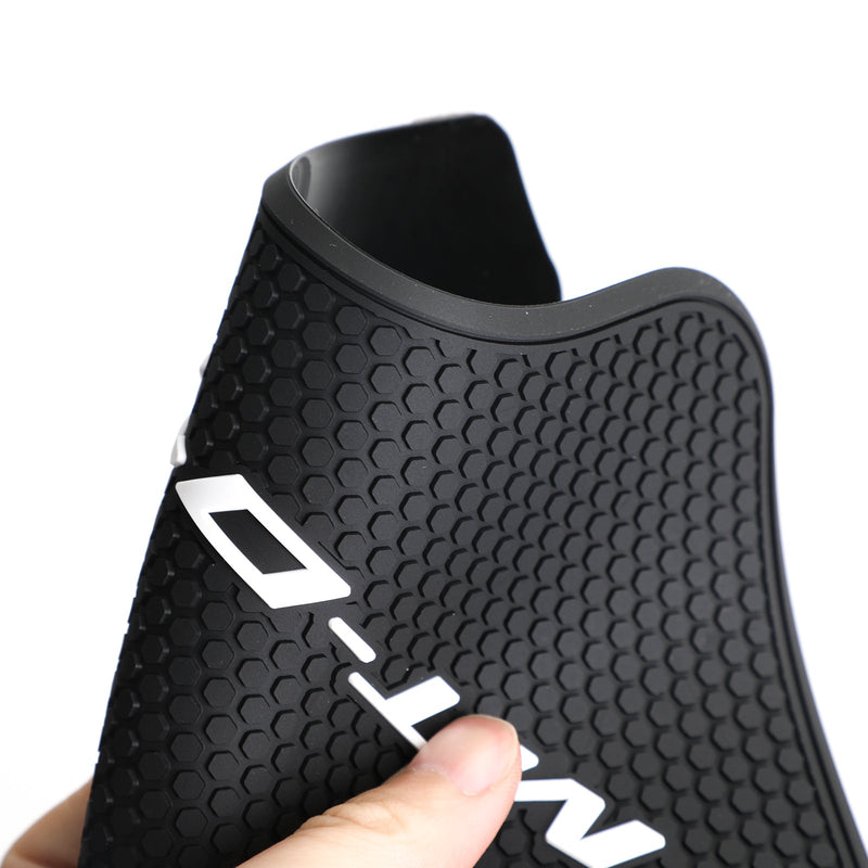 Almohadillas de agarre laterales negras para Yamaha MT-07 MT07 2021-2022 kit de 2 piezas