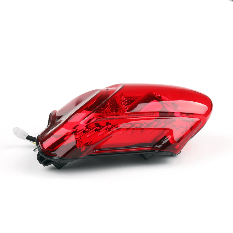 Suzuki GSXR 1300 Hayabusa (2008-2012) Integrerad LED-baklykta 3 färger