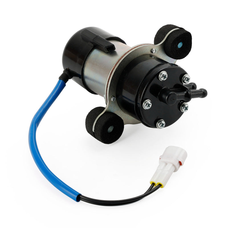 Polttoainepumppu Suzuki Carry Every DD51T DB51T DC51T DA51T DB41T P/N. 15100-70D00